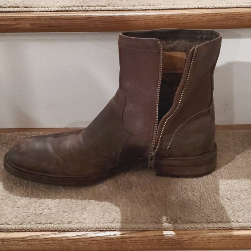 J&M 1850 Johnston Murphy Brown Leather Shearling Zip Up Ankle Boot